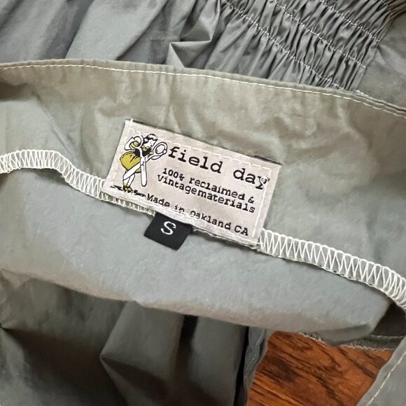 Field Day Women's Dress Small 100% Vintage & Reclaimed Materials Sheet Dress - Picture 7 of 7